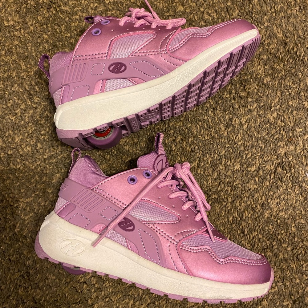 Like New Purple Heelys